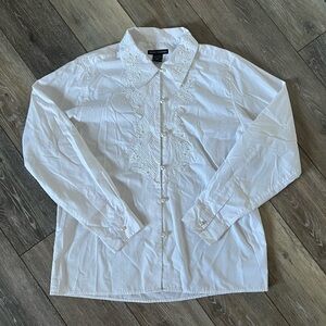 Impressions Vintage White Lace Embroidered Button Up Top